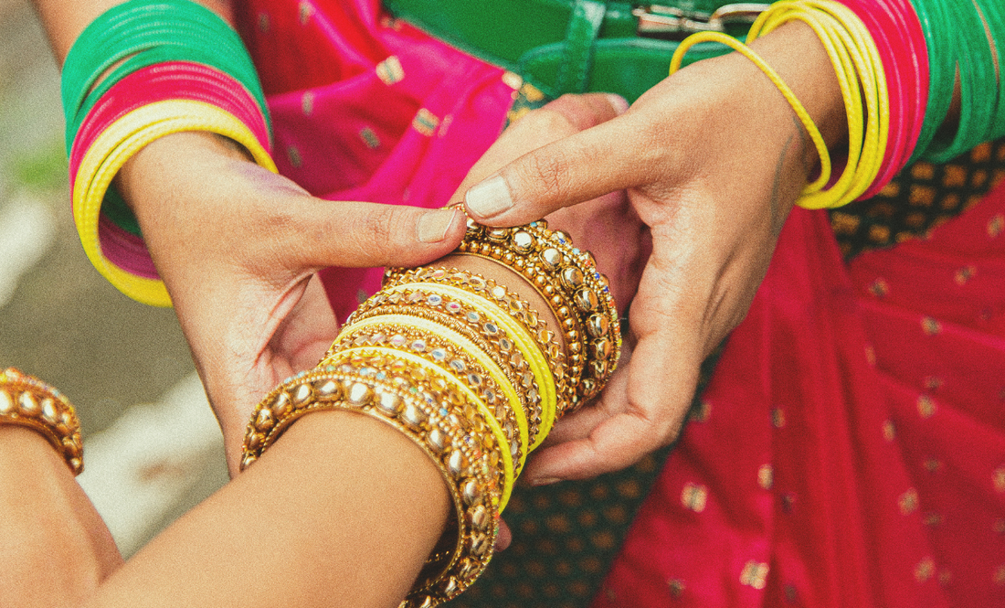 How to Choose Bridal Jewellery to Match Your Wedding Dress