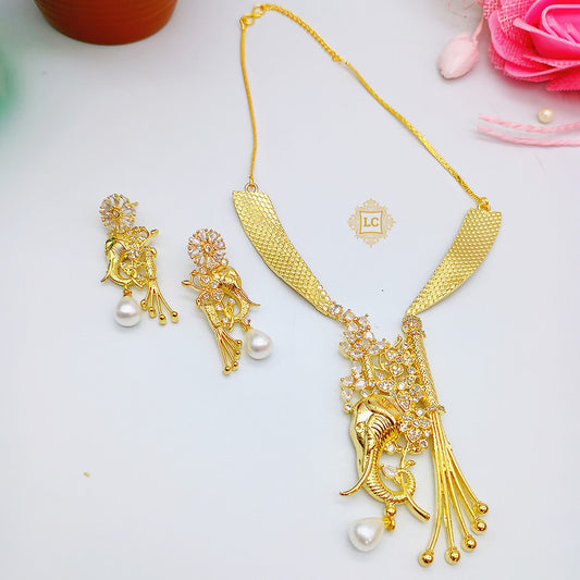 American Diamond Gold Jewellery Set With Earrings.