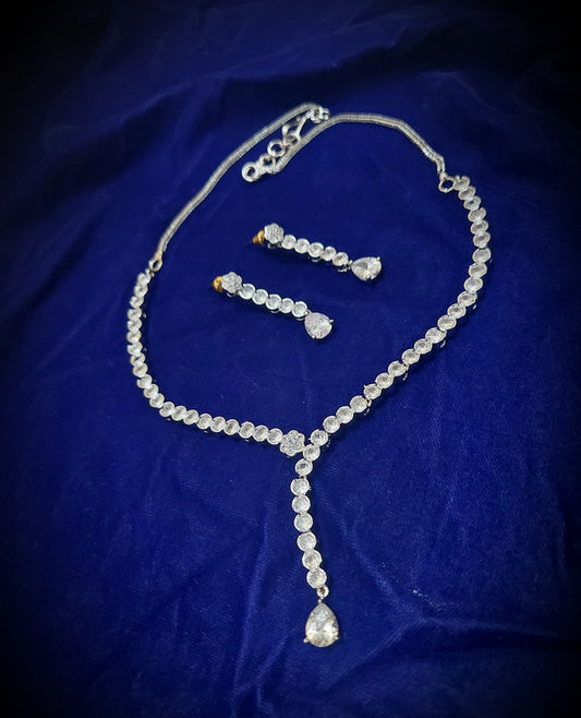 American Diamond Jewellery Set With Earrings.