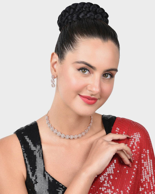 American Diamond Jewellery Set With Earrings.