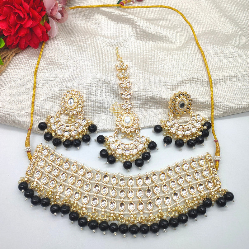 Kundan Beads Gold Plated Choker Necklace Set with Earrings and Maangtikka.