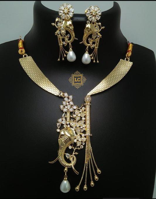 American Diamond Jewellery Set With Earrings.(LCN-527)