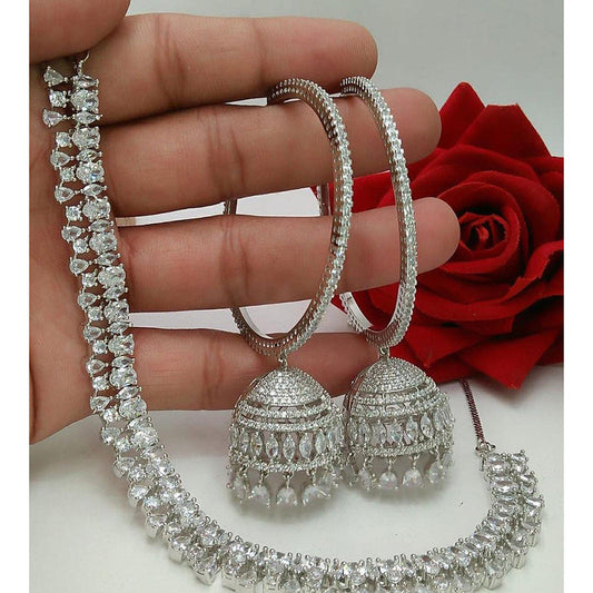 American Diamond Silver Jewellery Set With Earrings and Maangtikka.