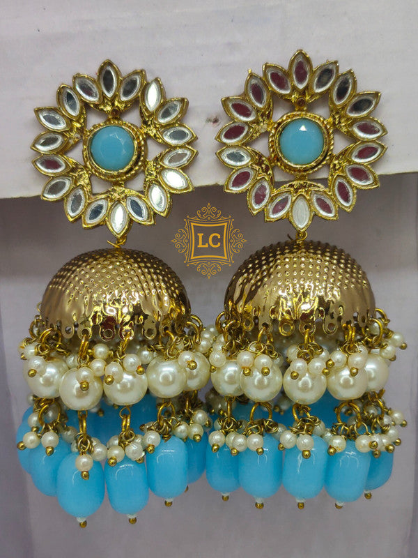 Sparkling Kundan Gold Plating Jhumka Earrings.
