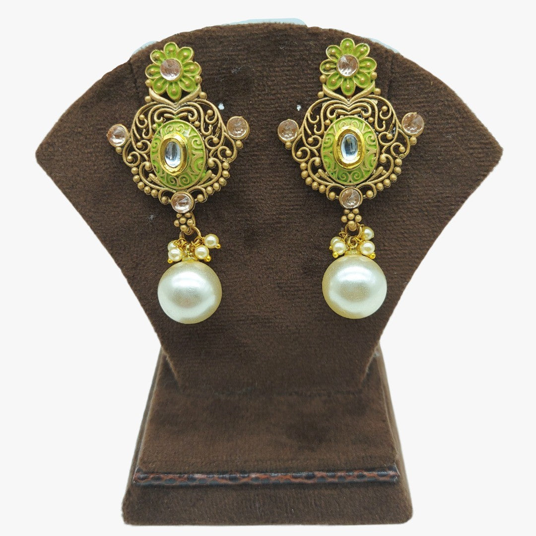 Latest Design Kundan Earrings