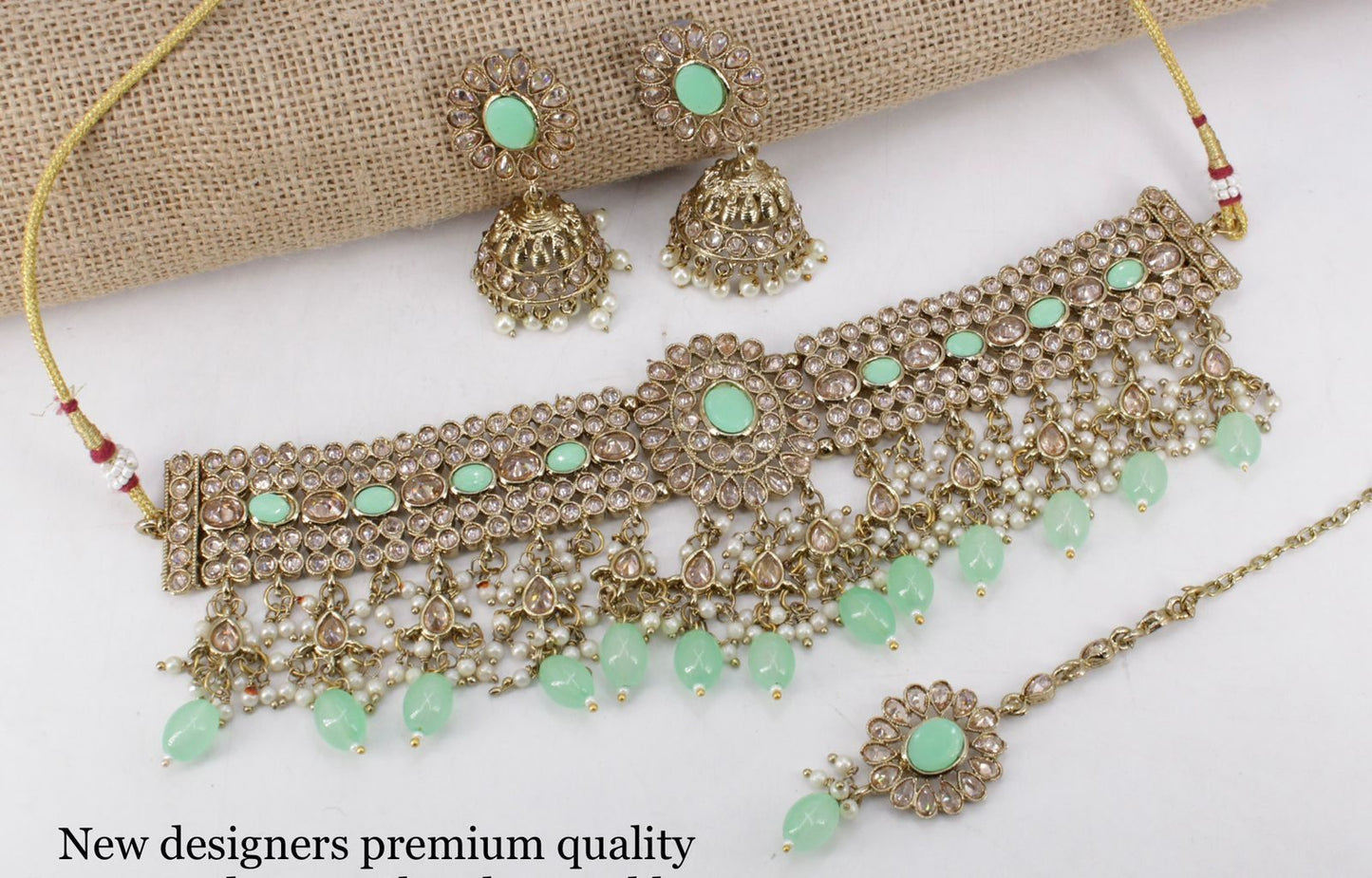 EthnicSetLightGreen