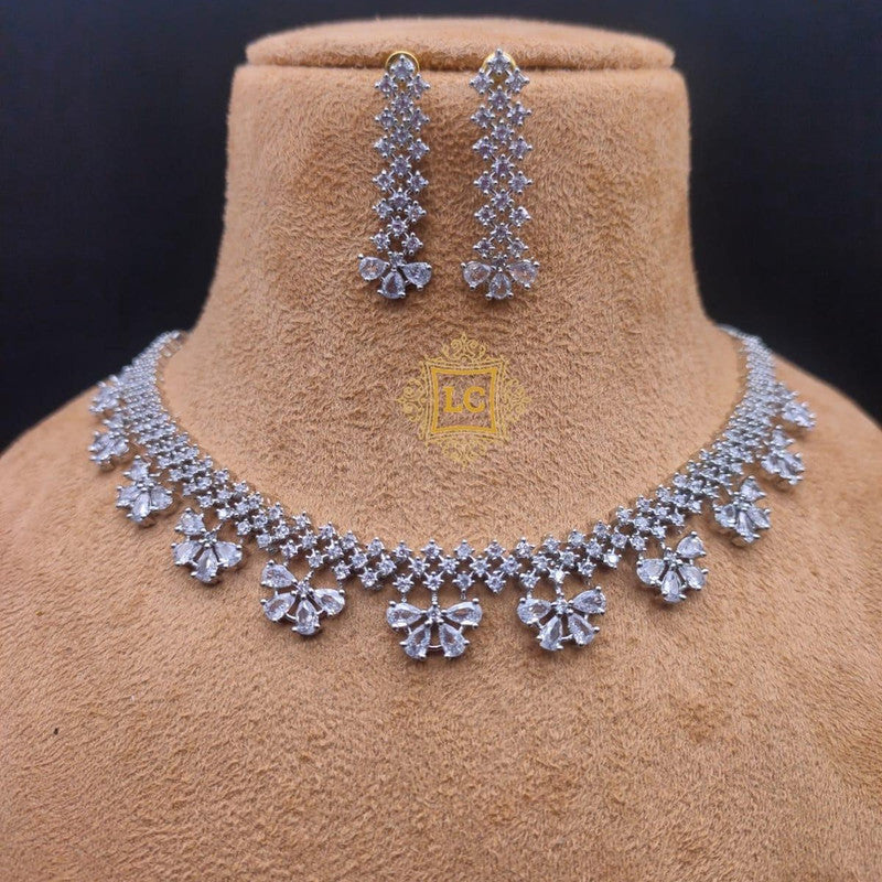 American Diamond Jewellery Set With Earrings.