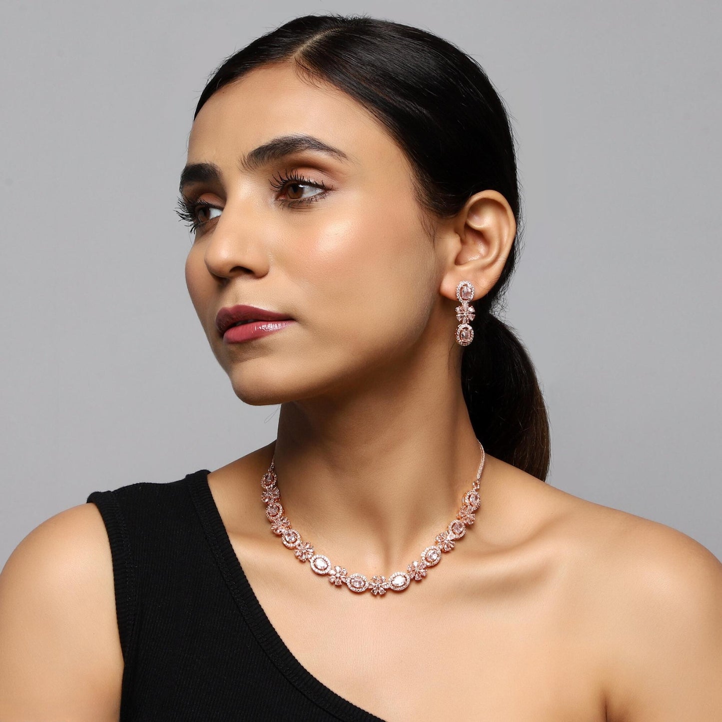 American Diamond Jewellery Set With Earrings. (LCN-15)