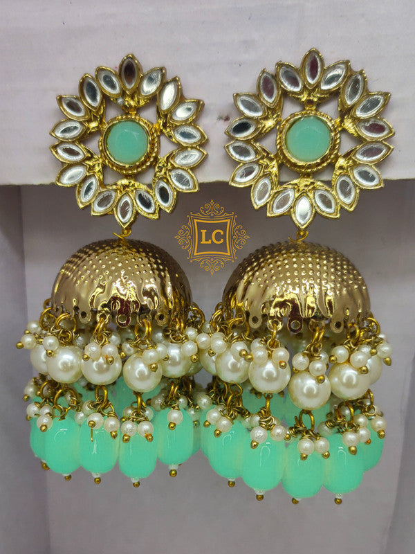 Sparkling Kundan Gold Plating Jhumka Earrings.